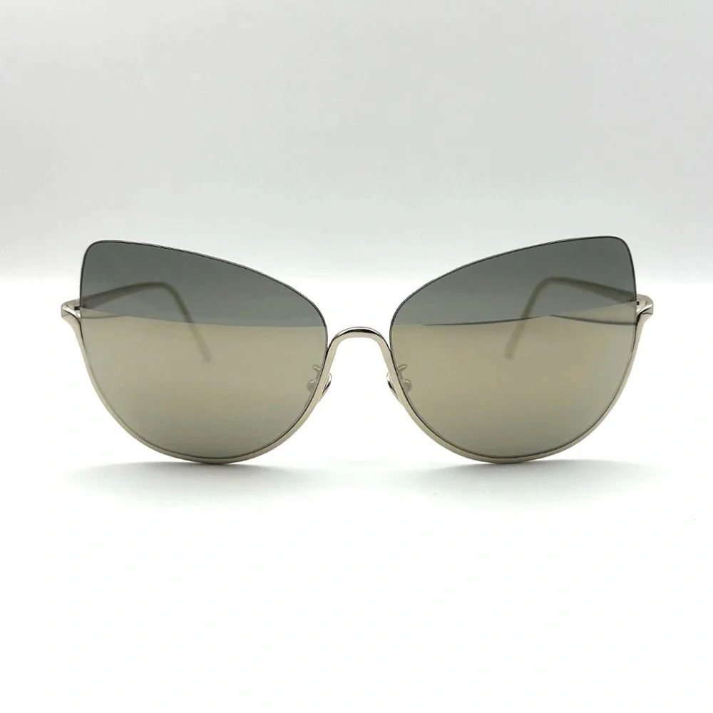 Nina Ricci, designer sunglasses model SNR153 New w/o Tags